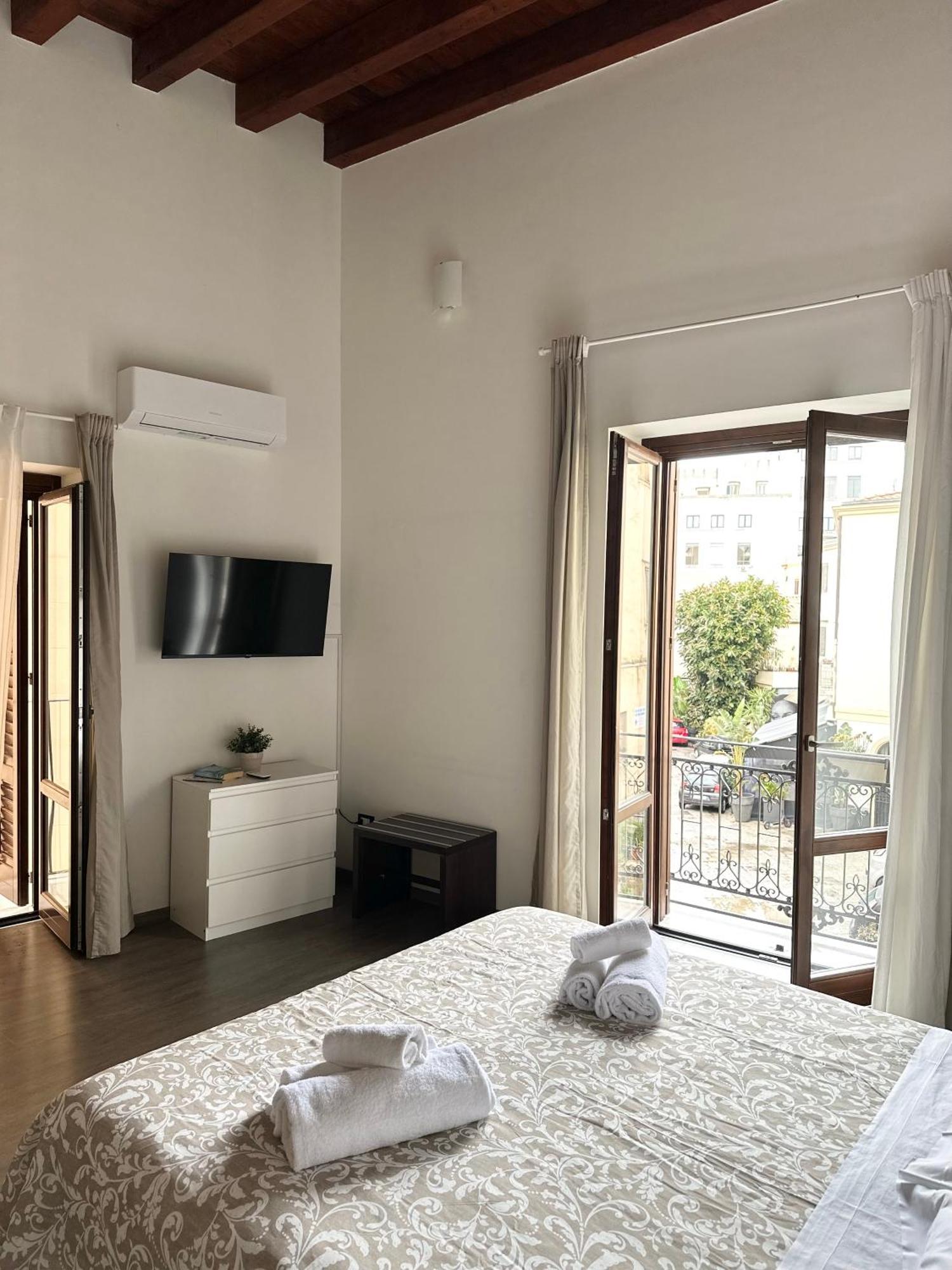 Apartamento Le Quattro Chiavi Palermo Exterior foto